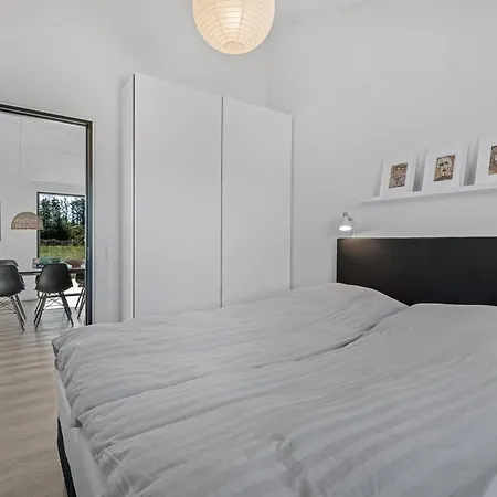 度假居 Petri - 1km From The Sea By Interhome *