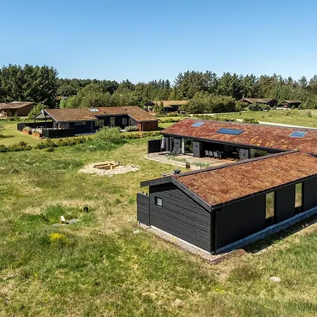 度假居 Petri - 1km From The Sea By Interhome Saltum