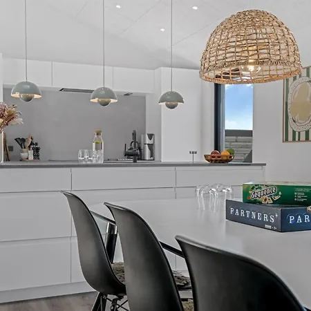 Petri - 1km From The Sea By Interhome *